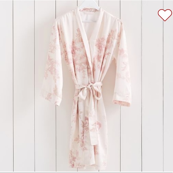Monique Lhuillier Other - Monique Lhuillier for Pottery Barn Pink Floral Kimono Robe with Tie